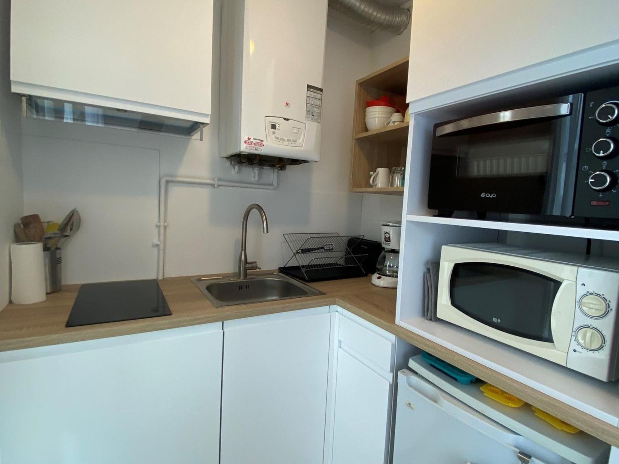 Appartement Climatise Avec Balcon, Parking Prive, Wifi - Proche Thermes Et Etang - Fr-1-503-23 Balaruc-les-Bains Exterior foto